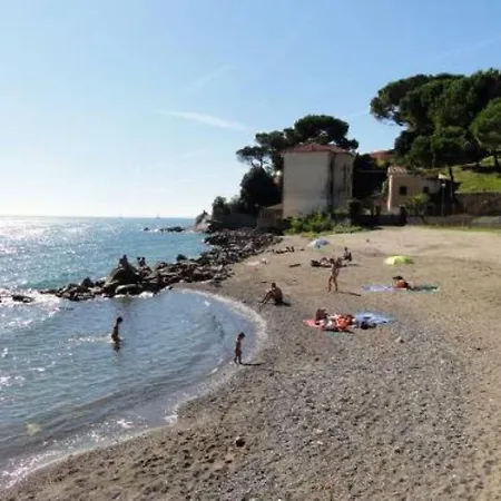شقة Il Porticciolo Di House *